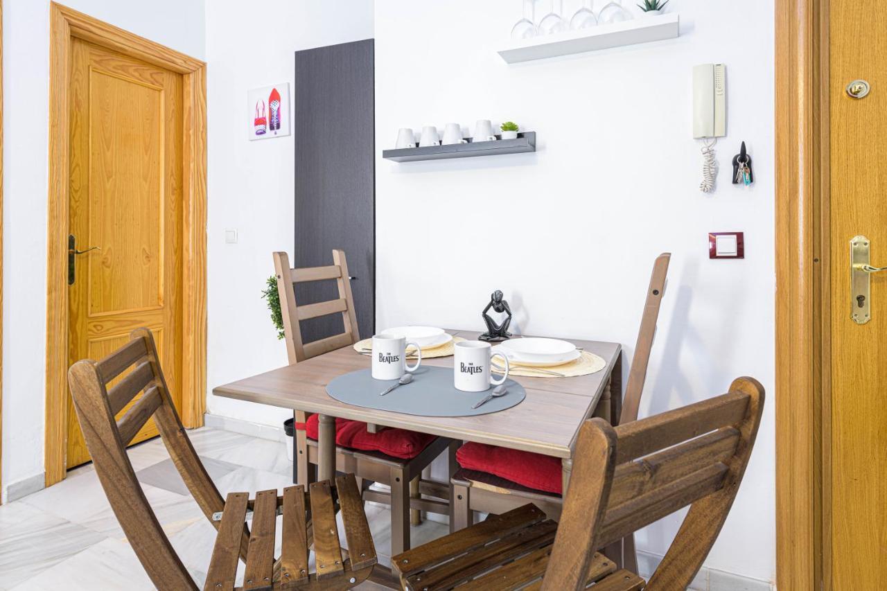 Wintowinrentals Coqueto Apartamento En El Centro De Málaga Dış mekan fotoğraf