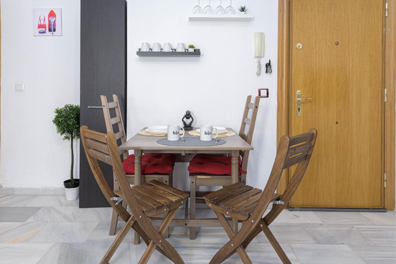 Wintowinrentals Coqueto Apartamento En El Centro De Málaga Dış mekan fotoğraf